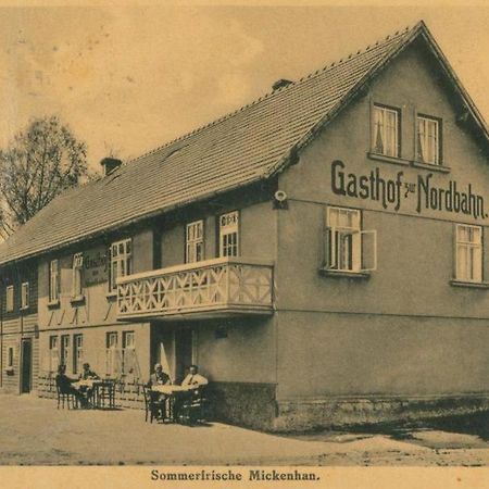 Drevenka Hotel Provodin Екстериор снимка