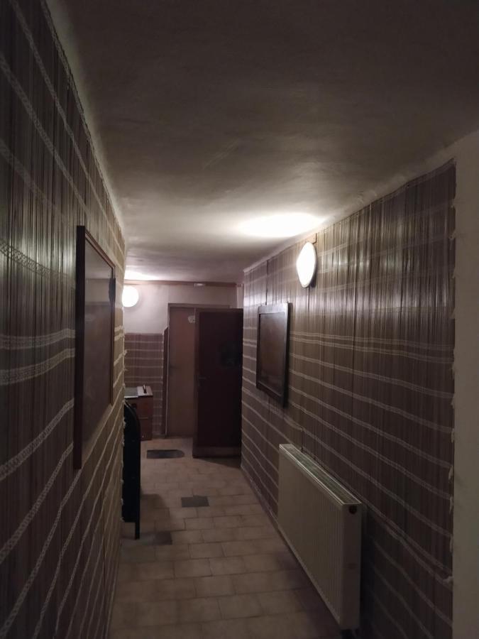 Drevenka Hotel Provodin Екстериор снимка