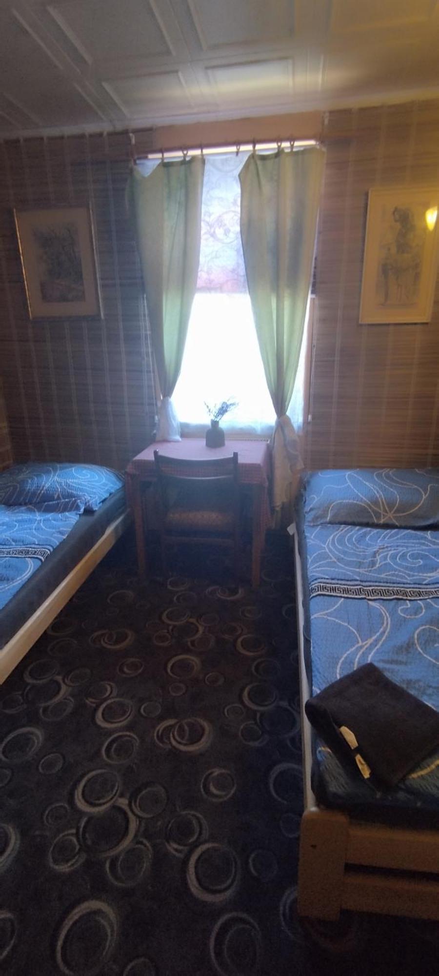 Drevenka Hotel Provodin Екстериор снимка
